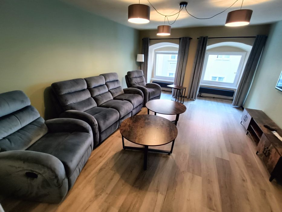 Apartament 3 pokojowy dla 5/6 osób w Centrum
