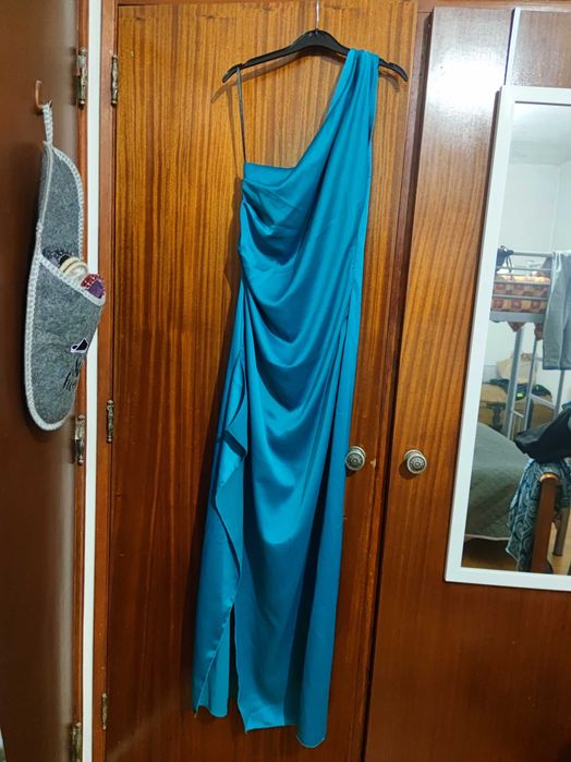 Vestido turquesa em cetim L