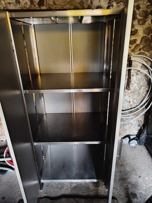 Sprzedam szafę przelotową