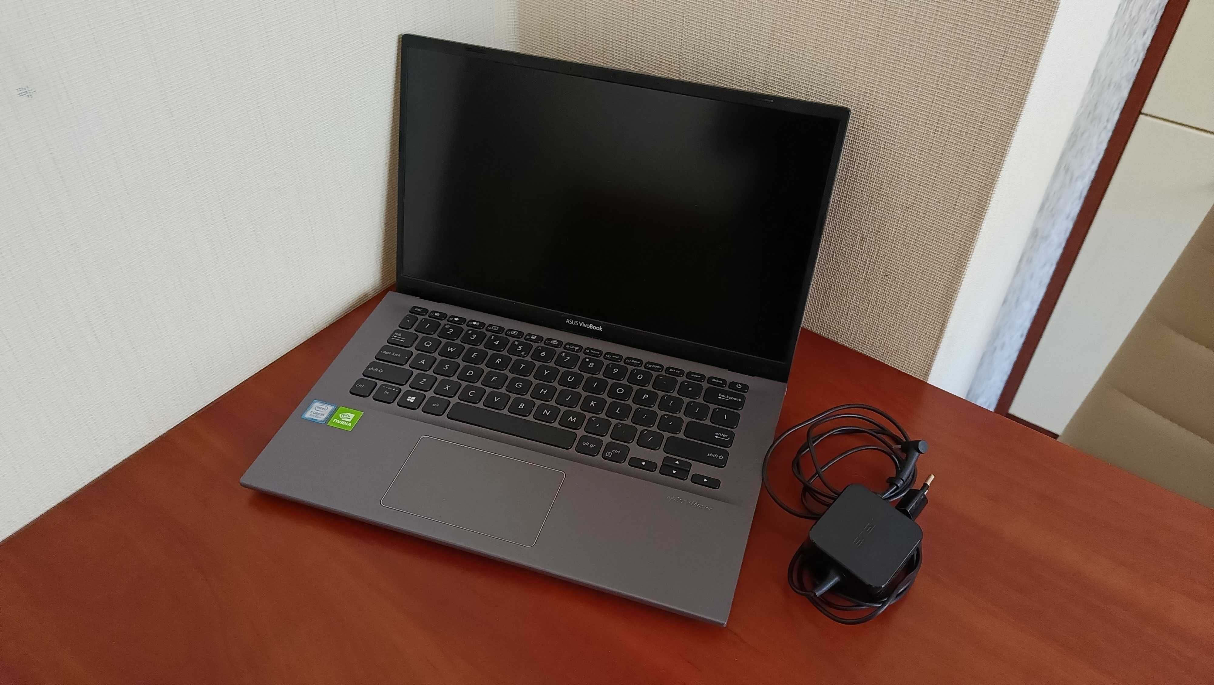 Asus Vivobook X412FL 14"/i5/8GB RAM/512GB+1TB SSD/GeForce MX250/Win11