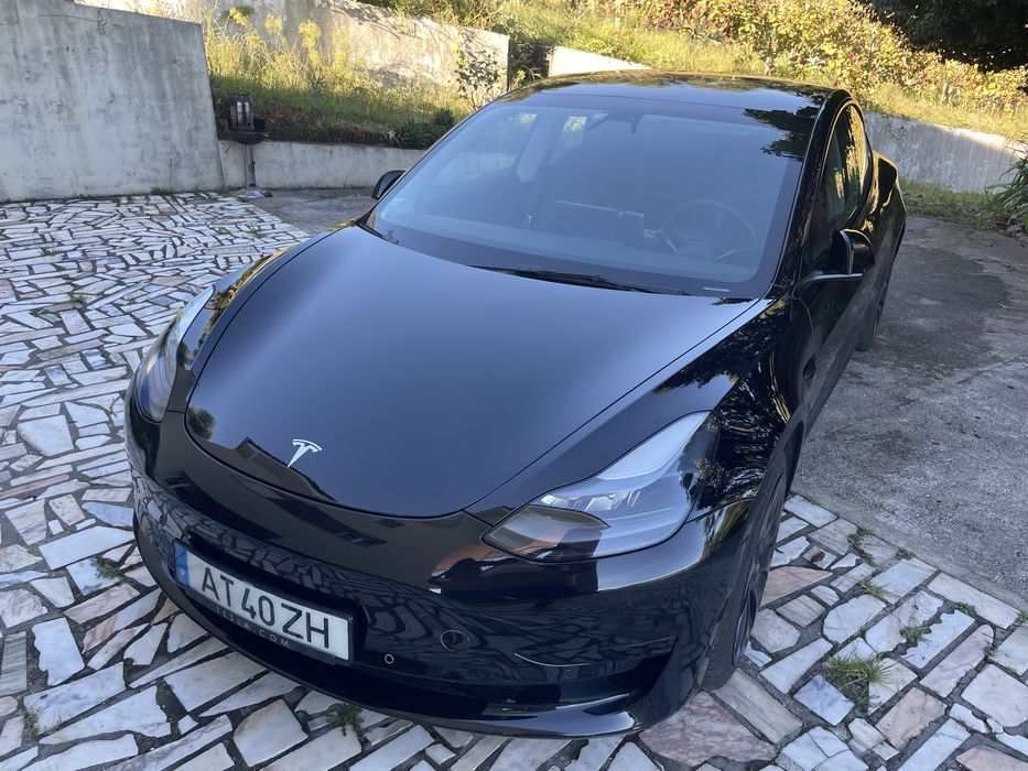 Tesla Model 3 Std Range Plus RWD + gancho de reboque