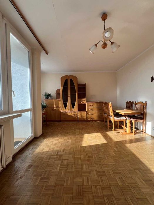 Zestaw mebli salonowych i kuchennych