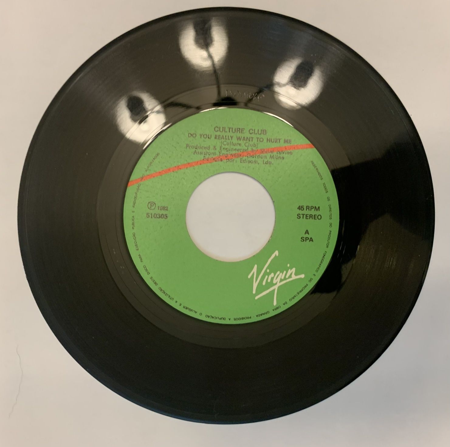 Vinil de The Culture Club com o single "Do you really want to hurt me"