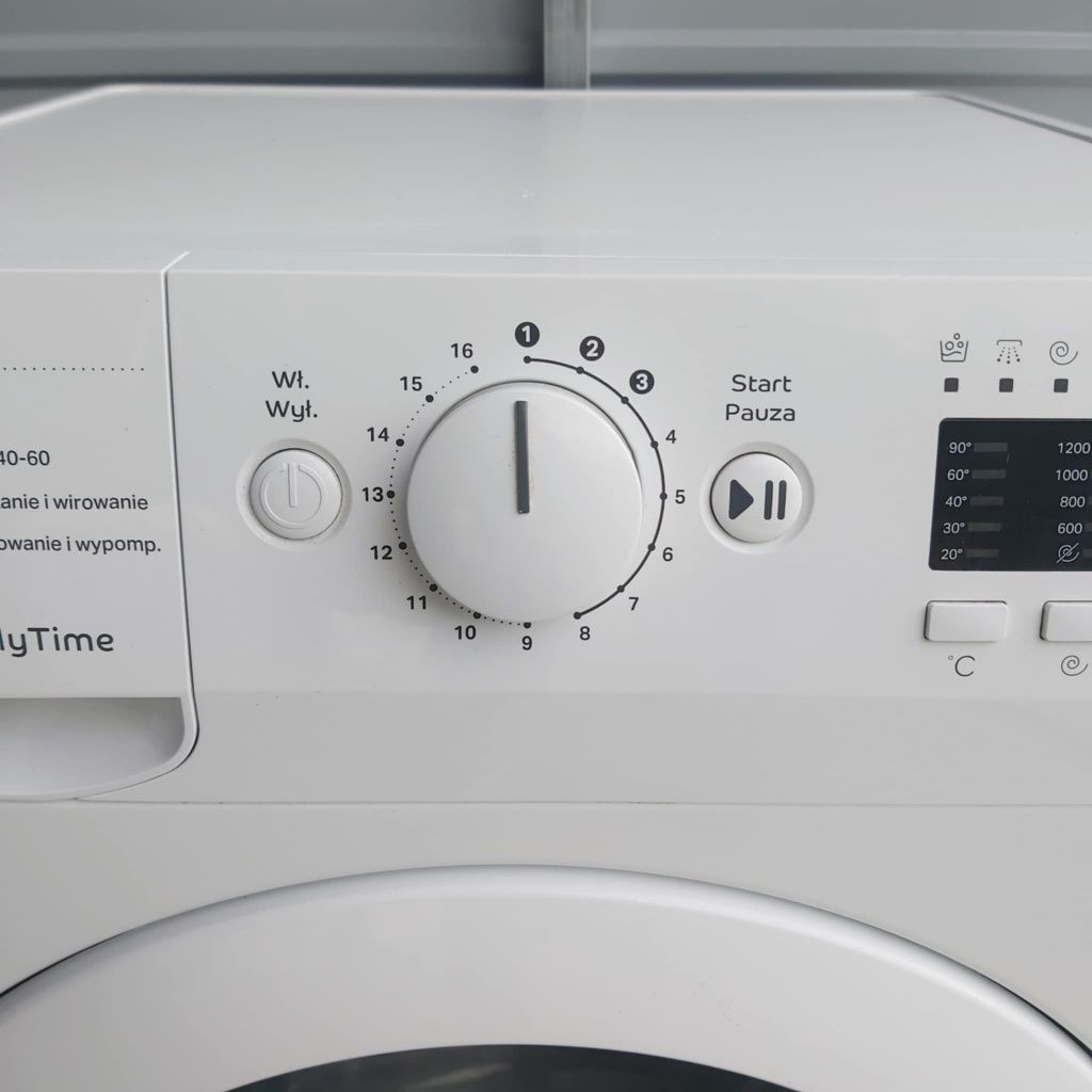 Pralka Indesit 6kg. 1200obr.