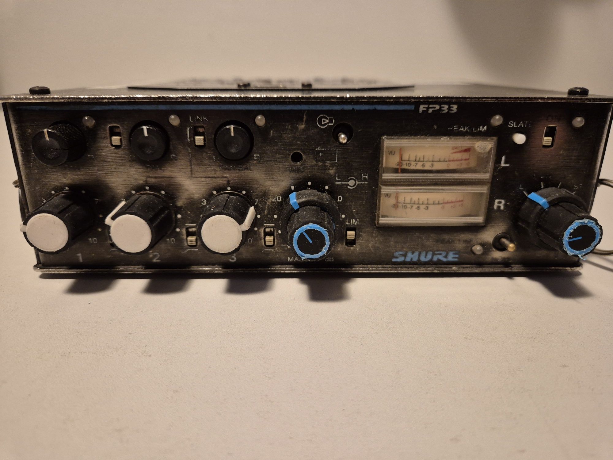 Mixer Shure FP33
