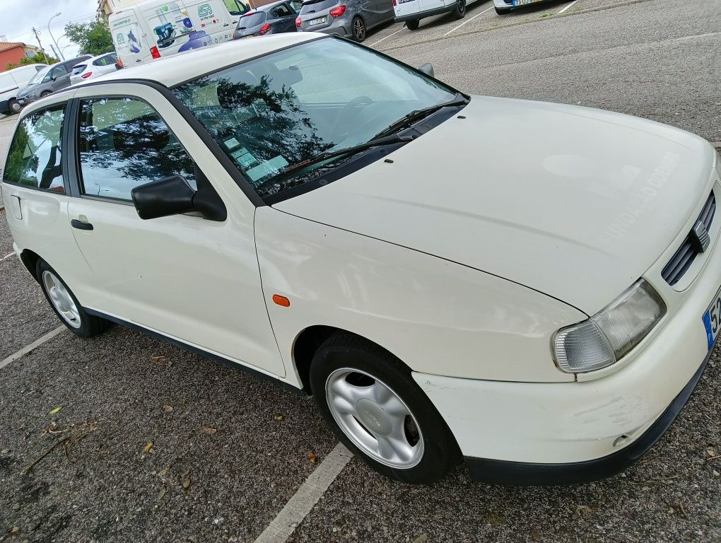 SEAT Ibiza 1.9D Motor fiável/Econômico