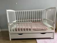 Łóżeczko dla noworodka dziecka