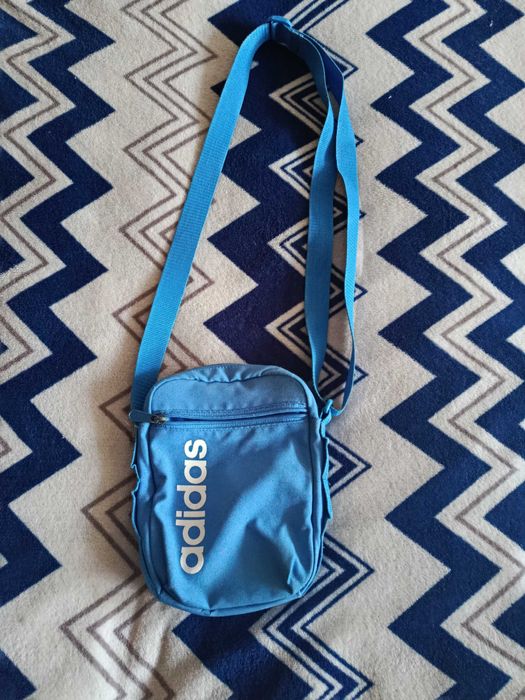 Szaszetke adidas stan bardzo dobry