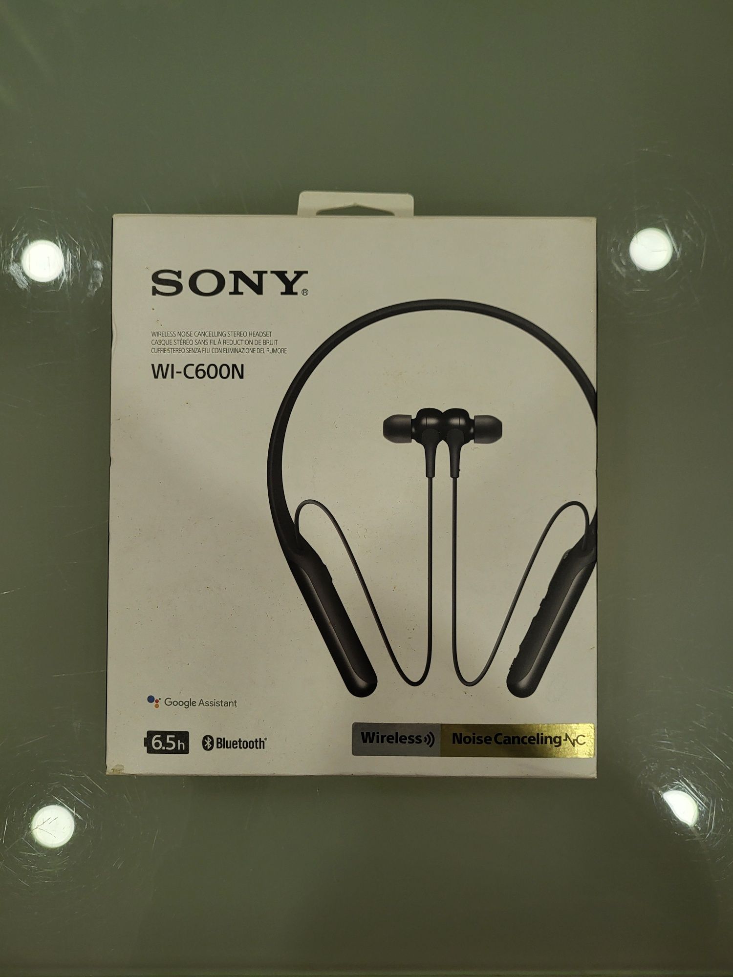 Auriculares Sony WI-C600N