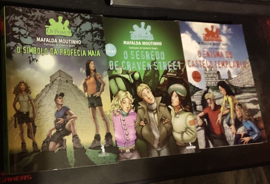 Os Primos (livros de aventuras) A morte de Carlos Gardel /Tratado das