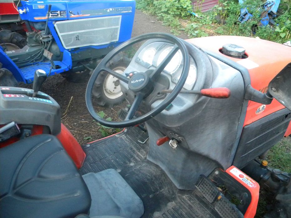 японский мінітрактор кубота кв 20