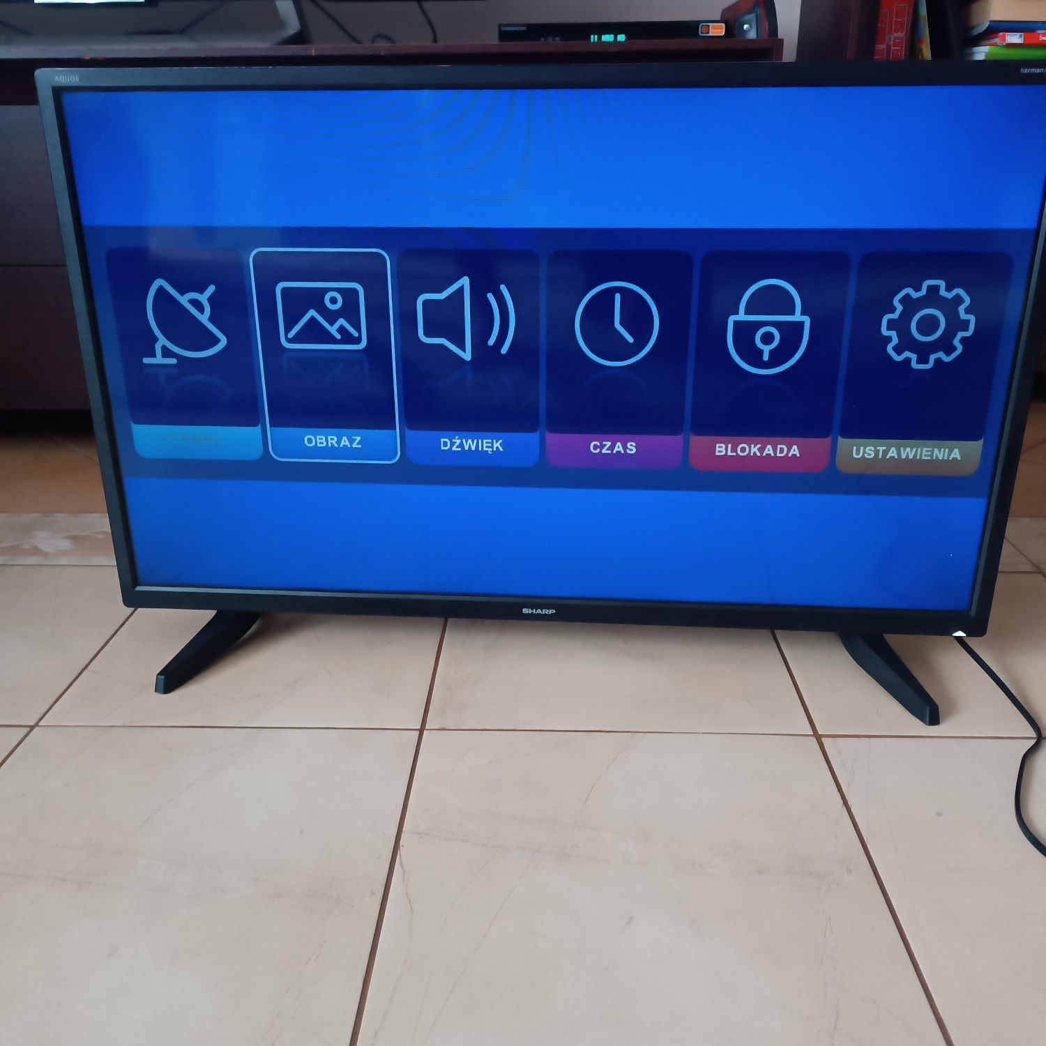 Telewizor LED SHARP 32 cale