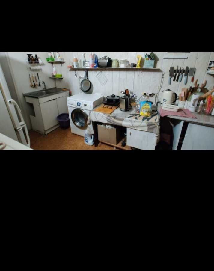 Продам кімнату на Подолі