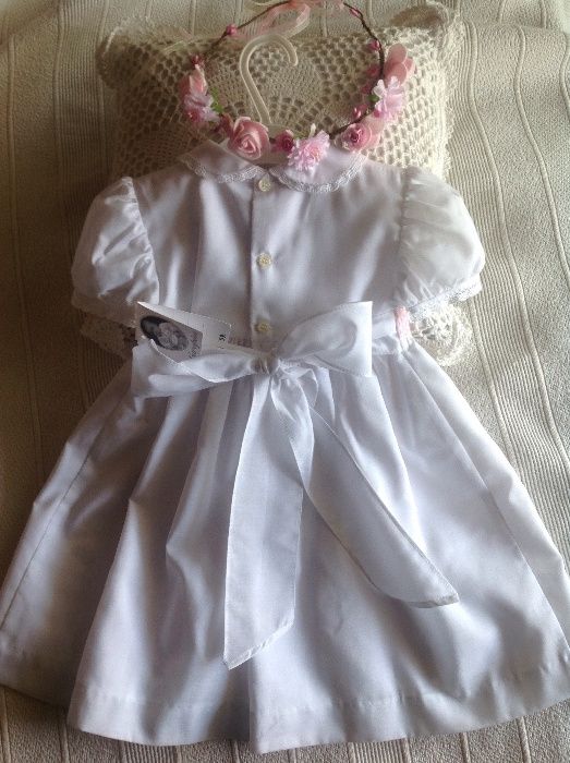 Vestido cerimónia novo com coroa de flores para menina até 2 anos