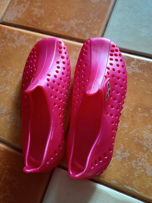 Buty do wody marki Arena