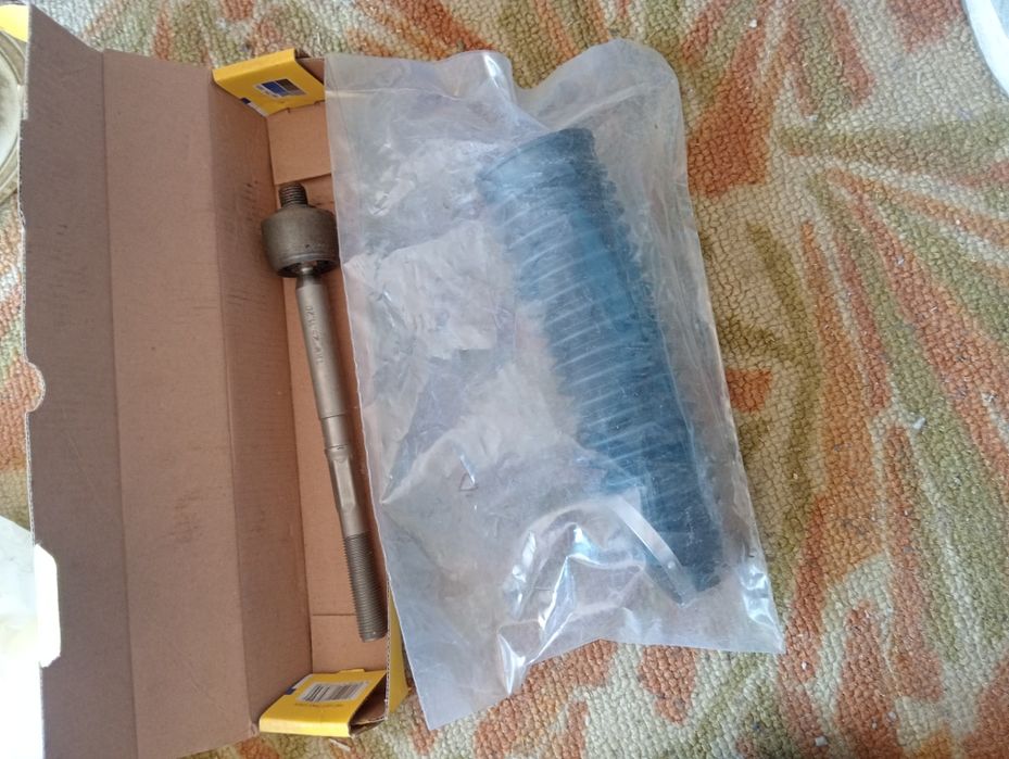 2 рульові тяги нові на Рено Меган 2