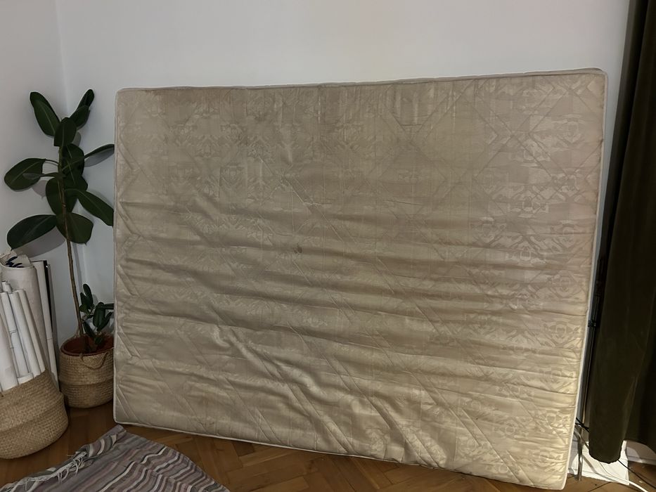 Materac za darmo oddam