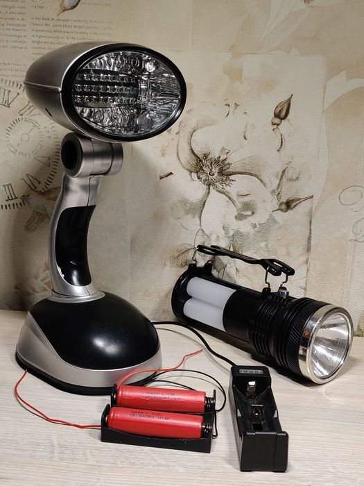 Два ліхтарі робочі, з акумуляторами та USB зарядкою