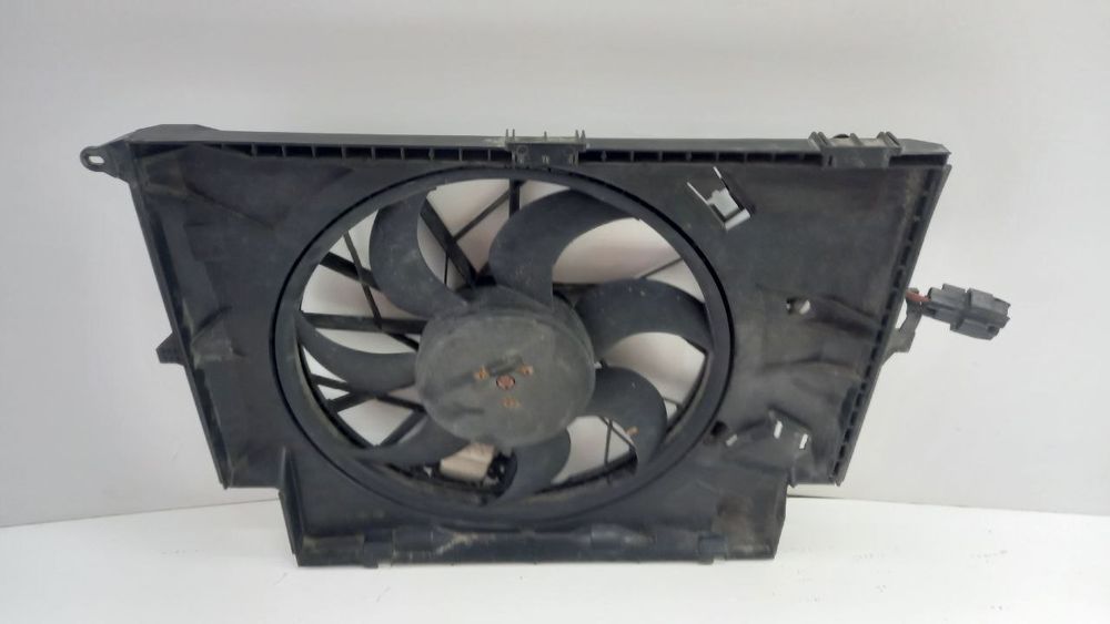 Вентилятор диффузор BMW 1 E87 E88 3 E90 E91 2010 17427801993