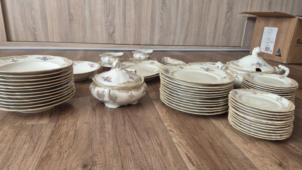Serwis obiadowy porcelanowy