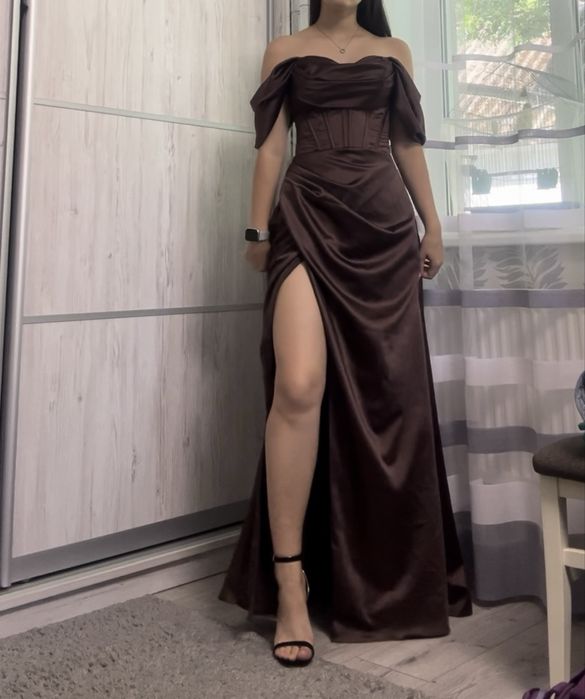 Сукня вечірня/випускна