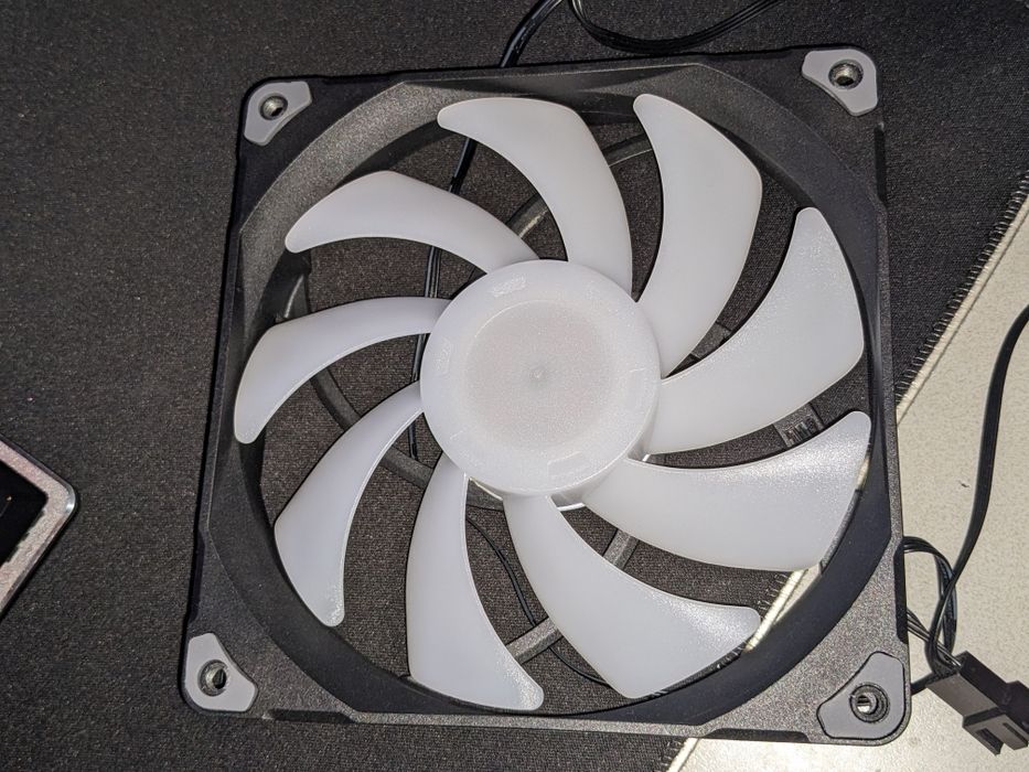 Вентилятори Phanteks m25 140 mm