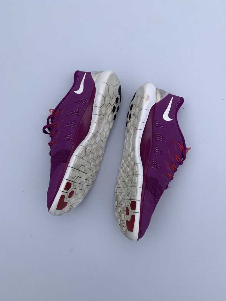 Кросівки nike free run розмір 42 27 см