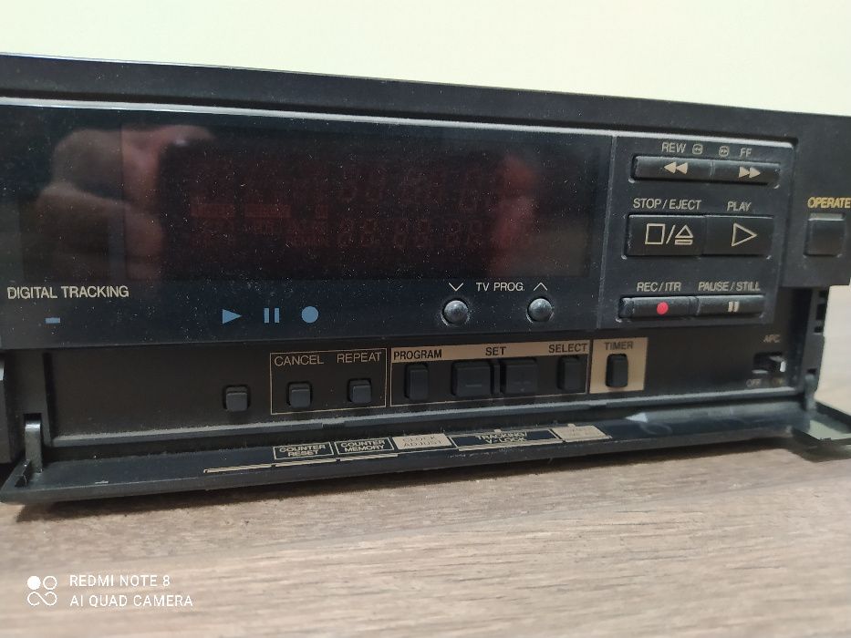 Відеомагнітофон JVC HR - D522A(DK)