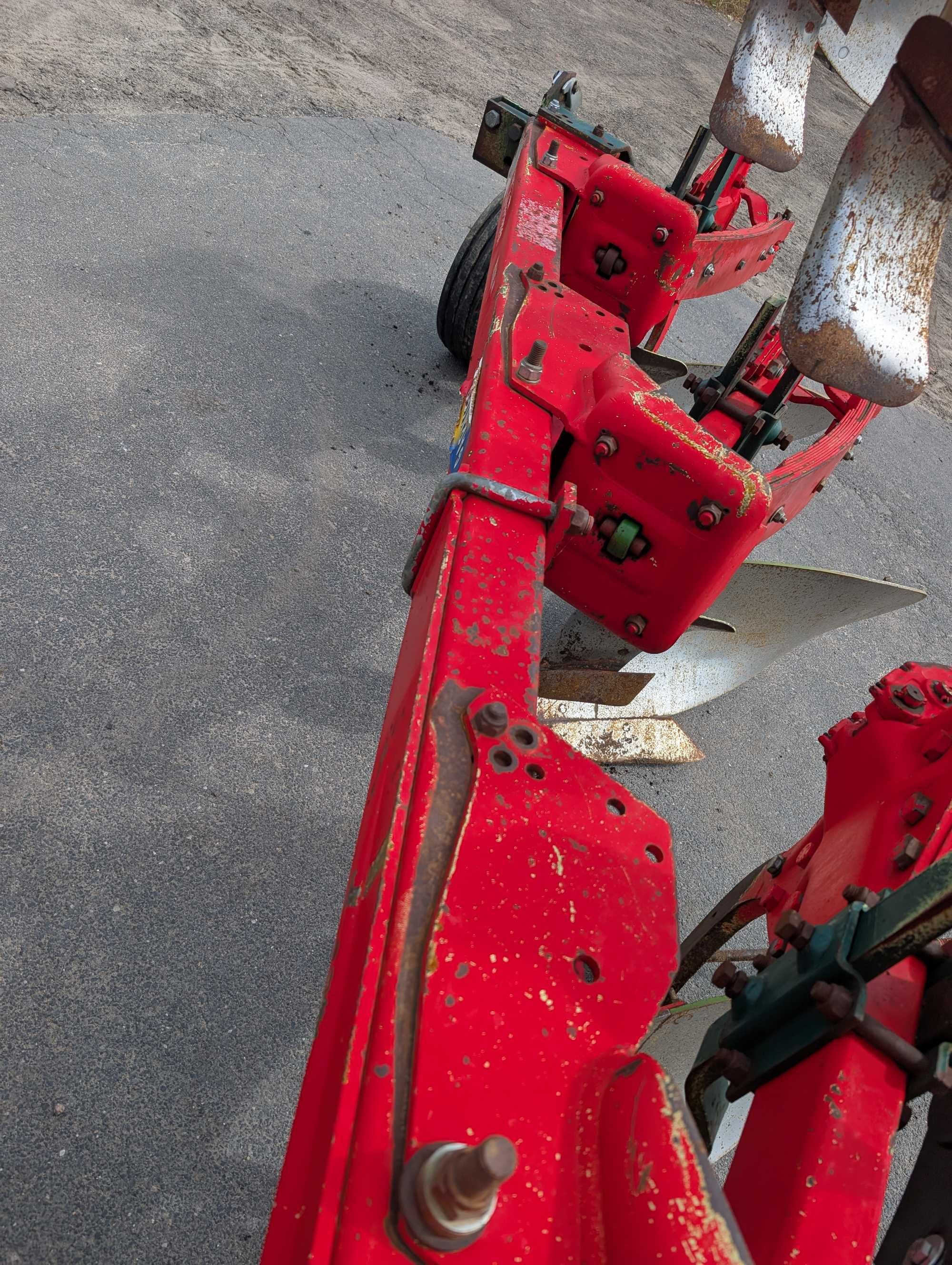Pług obrotowy vogel noot kverneland resor zmienna szerokość przedłużka