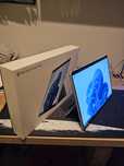 Tablet/laptop Microsoft surface pro 8, klawiatura, myszka i rysik