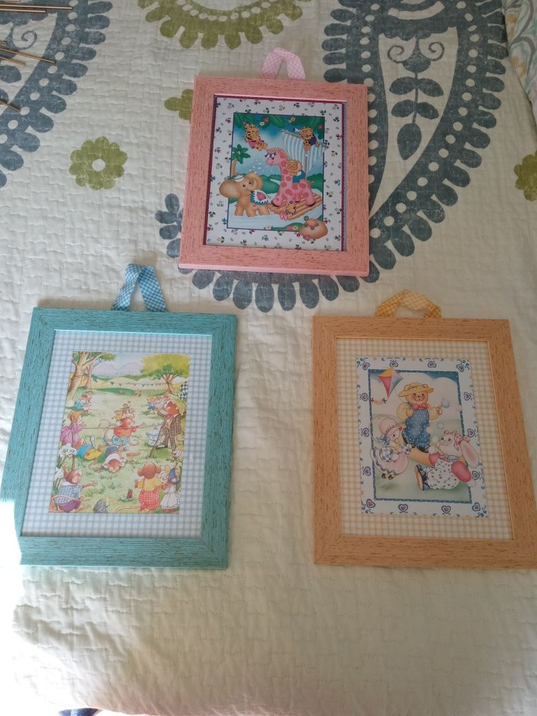 Quadros quarto de bebé