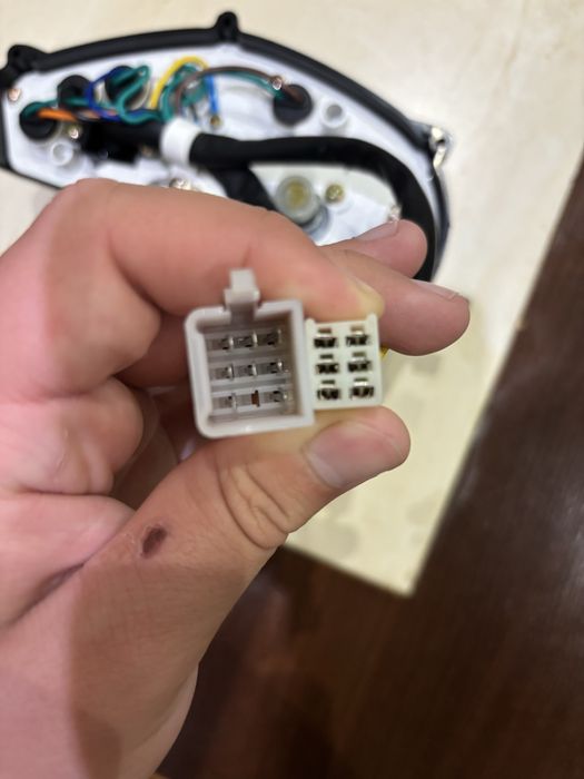 Панель приладів Spark