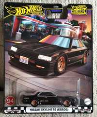 Hot Wheels Premium - HW Boulevard #94 - Nissan Skyline RS (KDR30)