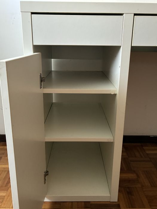 Secretaria  IKEA