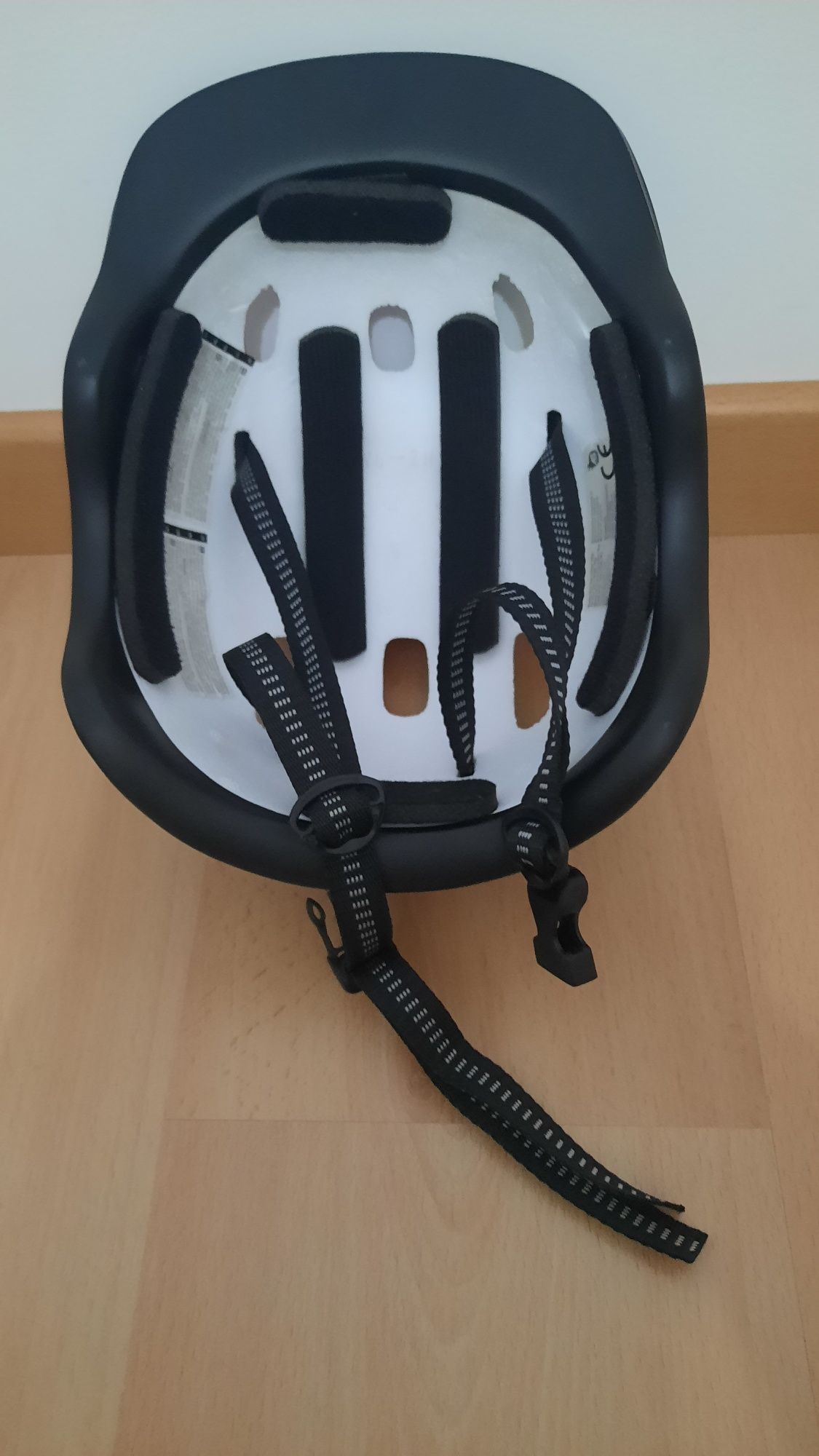 Capacete ciclista menina