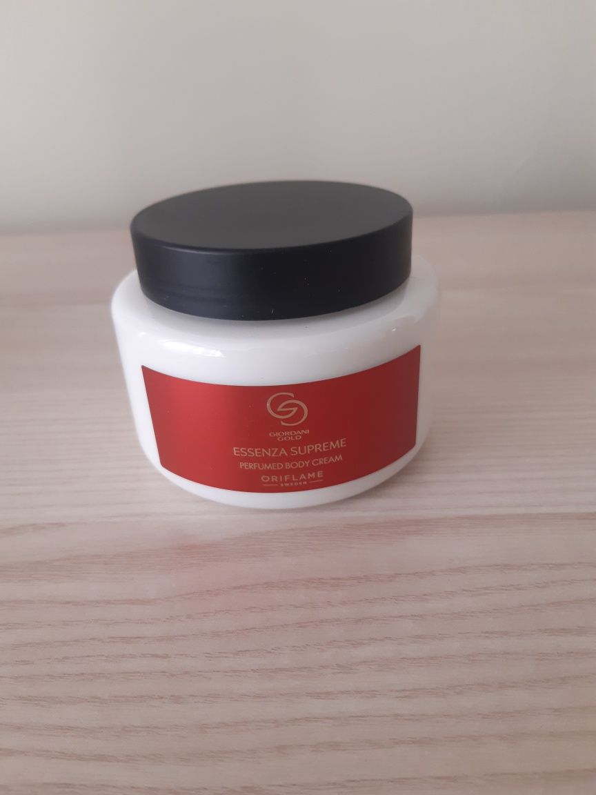 Oriflame Krem do ciała Giordani Gold Essenza Supreme