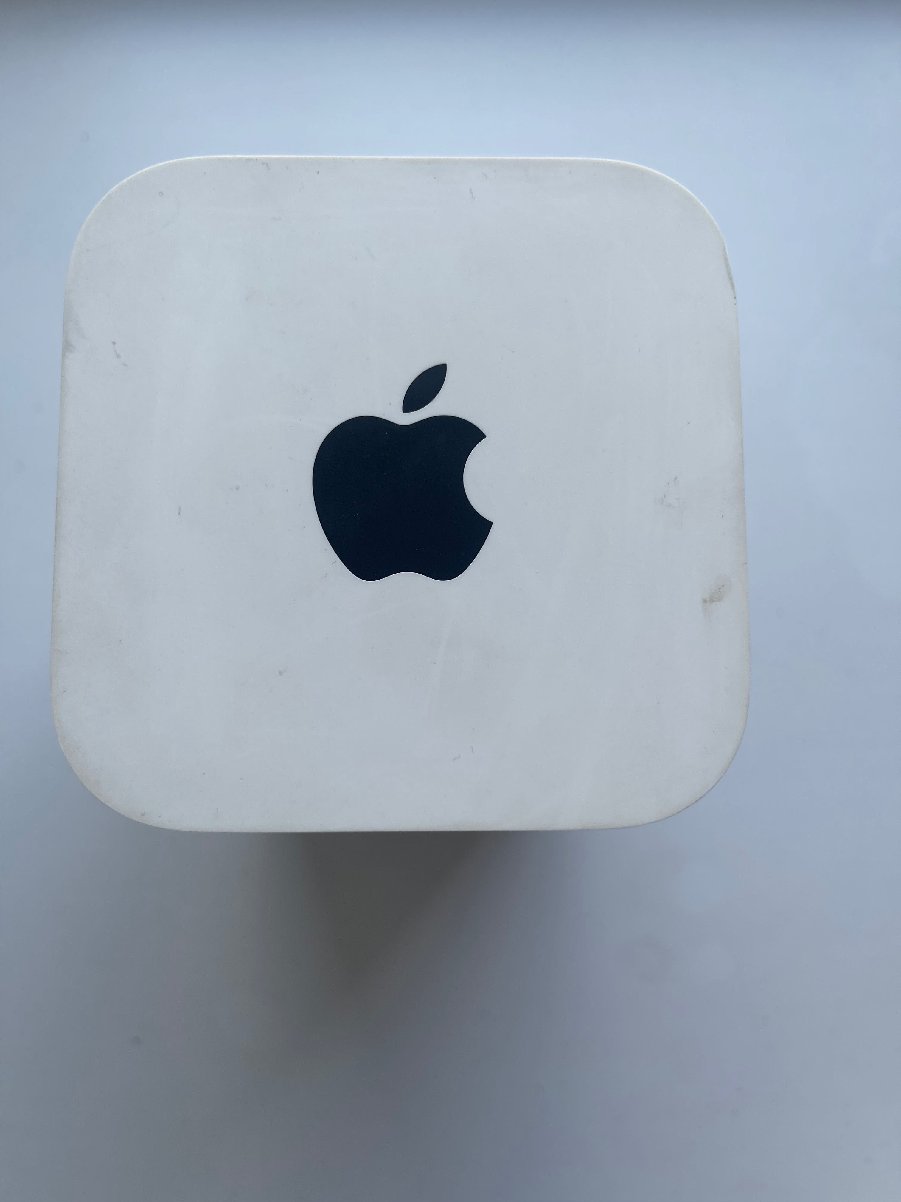 WiFI роутер Apple Time Capsule A1470 2tb ME177