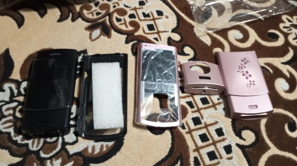 Корпус Nokia N72  без клавиатуры.Новый.