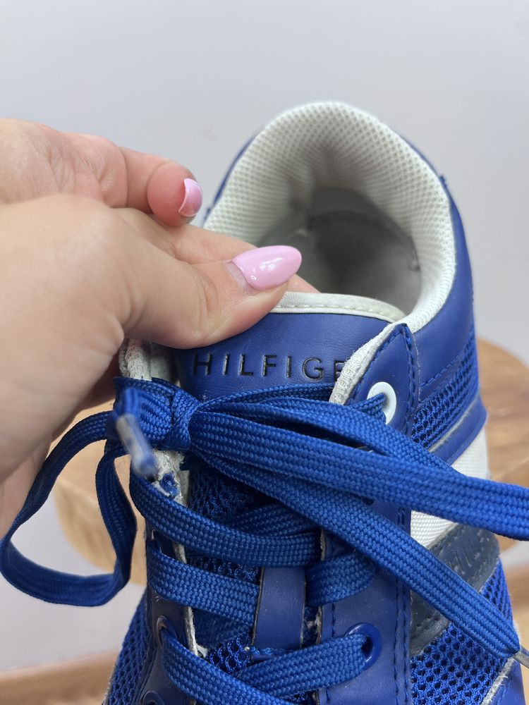 Niebieskie granatowe buty sportowe męskie Tommy Hilfiger rozmiar 44,5
