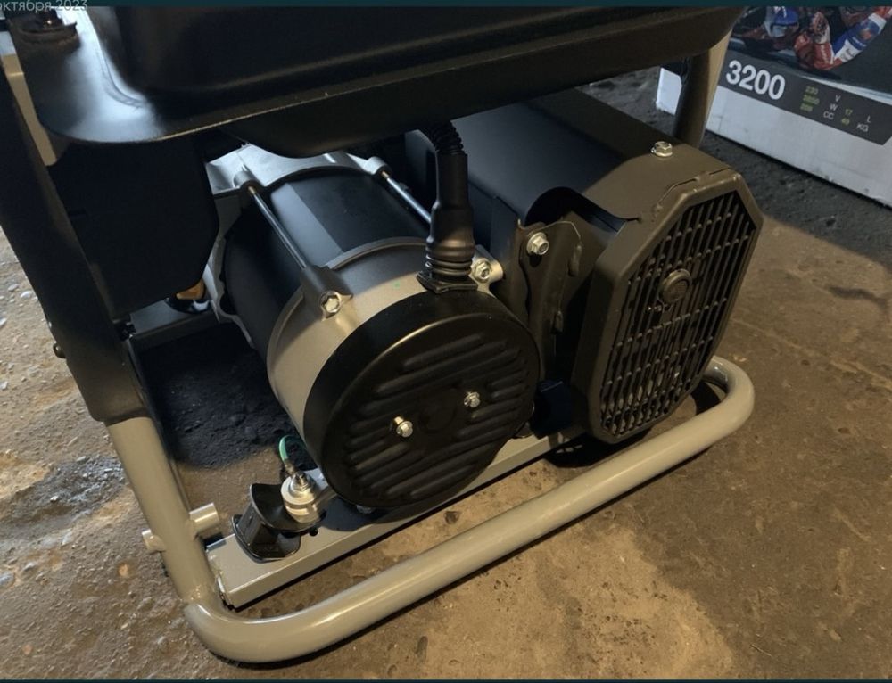 Бензиновый генератор PRAMAC WX 3200