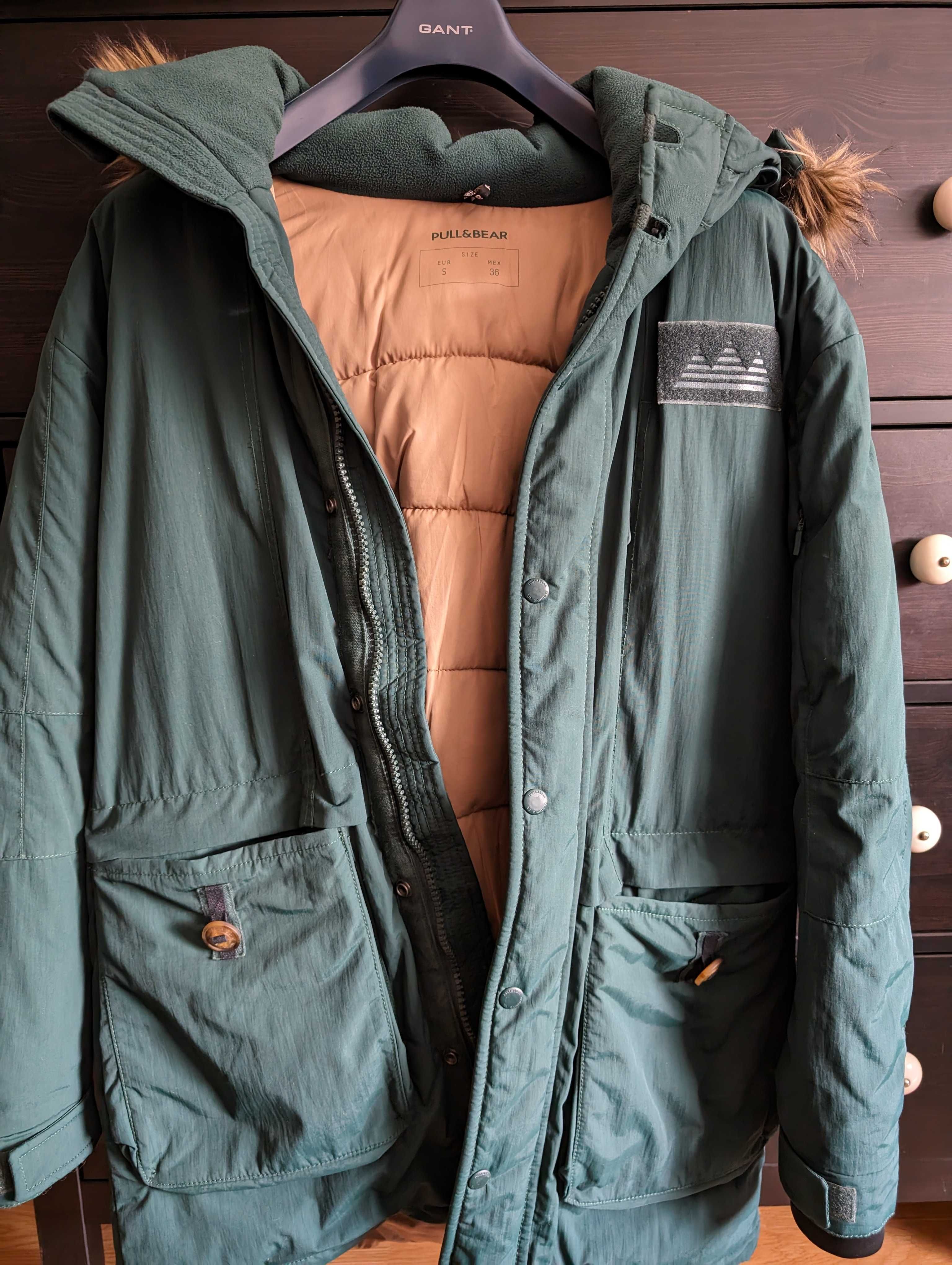 Casaco Pull & Bear de Inverno Verde S