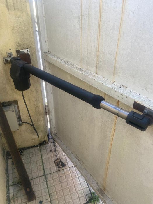 Braços portões automaticos