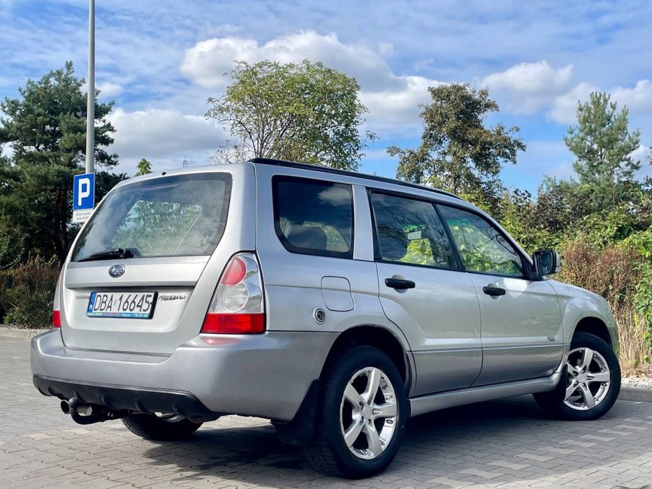 Subaru Forester 2.0LPG // 4x4 // Hak // Alusy // Bez Korozji // Dobry