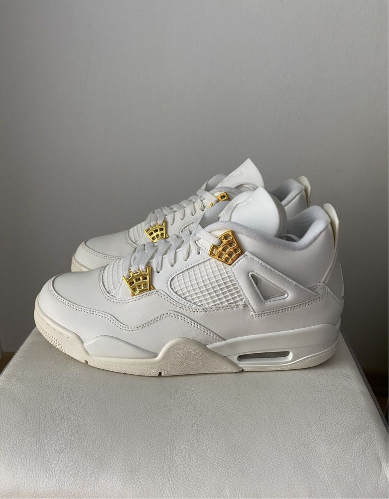 Nike Jordan 4 Sail Metalic Gold