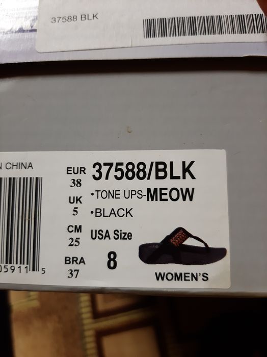 Шльопанці skechers шльопки 38