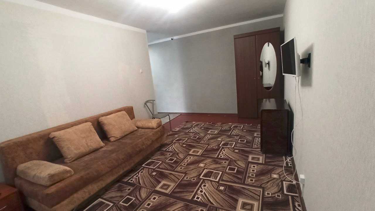 Продам 1-кімнатну квартиру в Дергачах в найкращому районі. (Ізраїль)