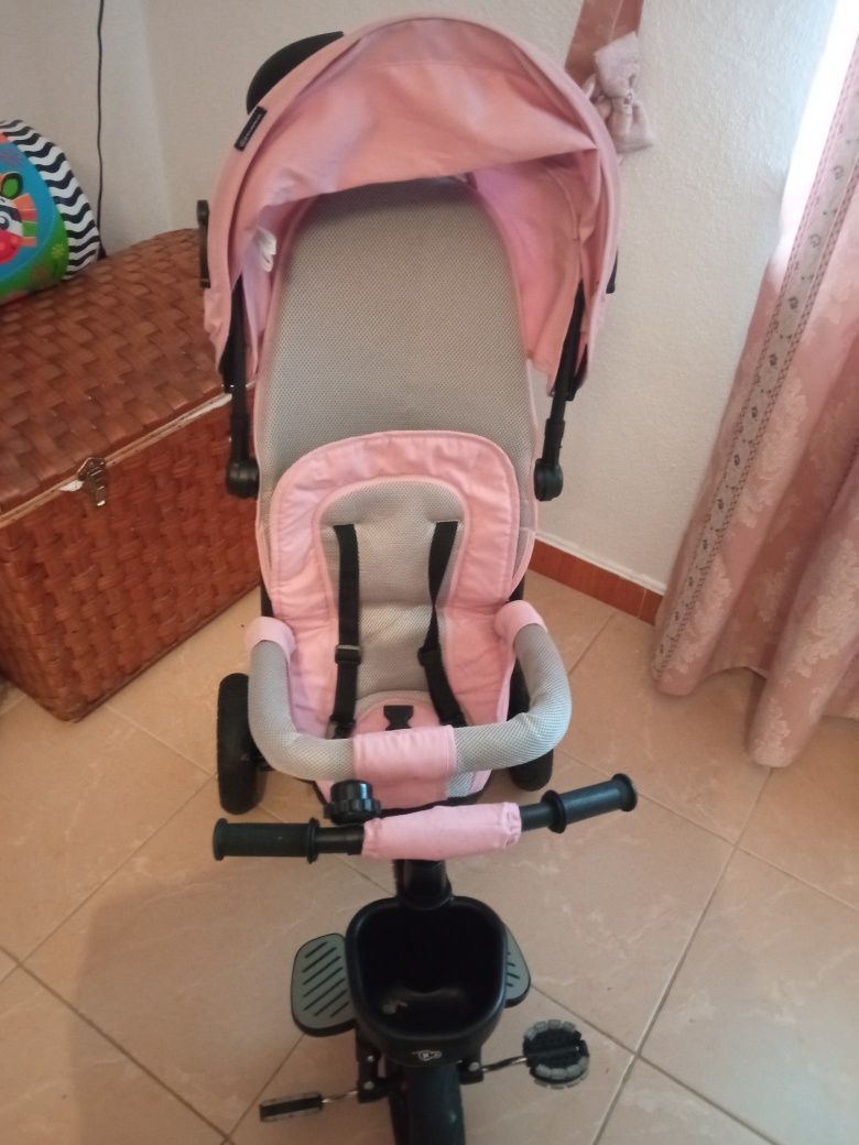 Triciclo criança