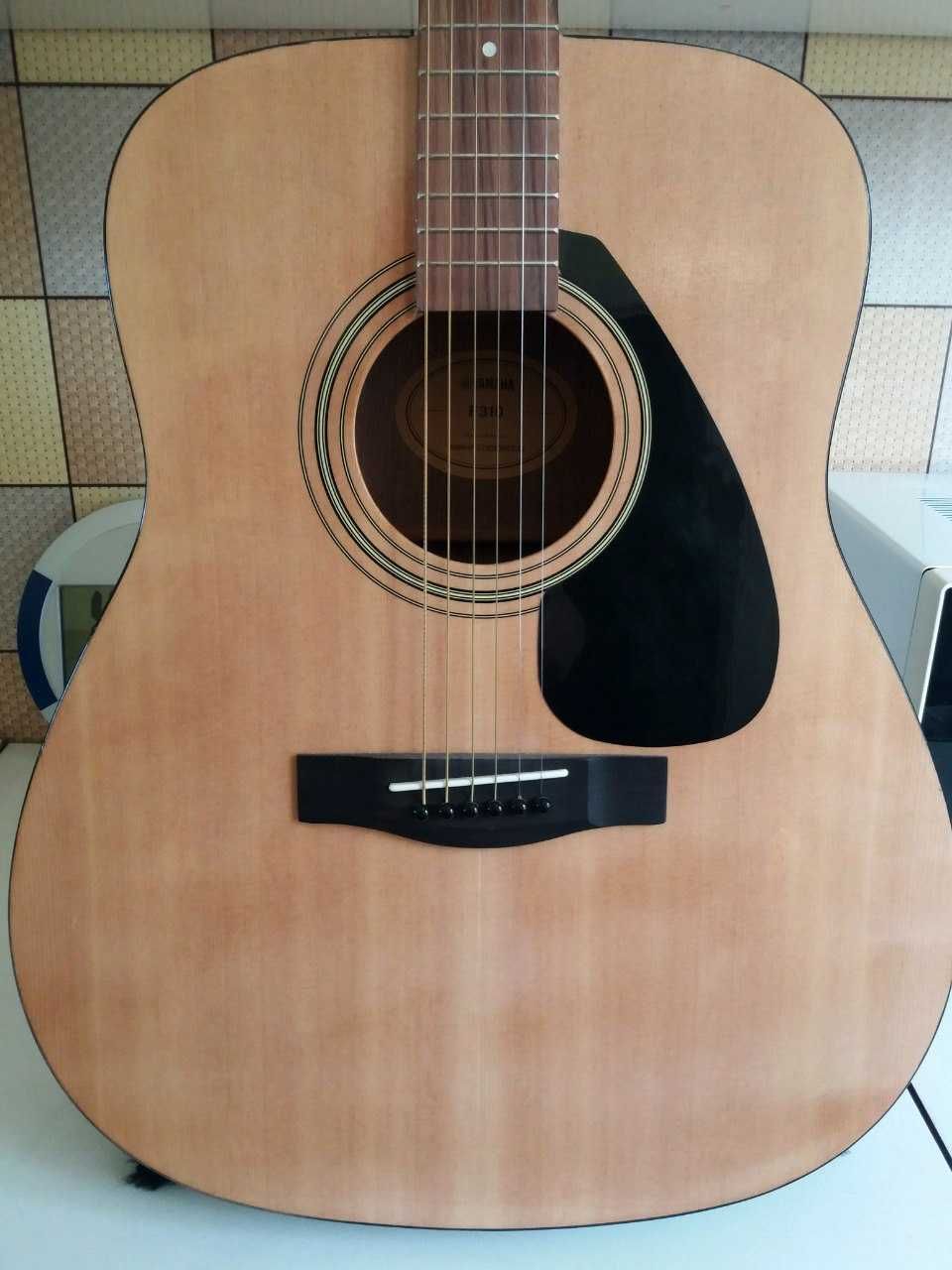 Акустическая гитара Yamaha F310