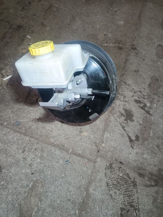 Serwo pompa hamulcowa 3.0crd Jeep grand Cherokee WK2 10-15r oryg kpl