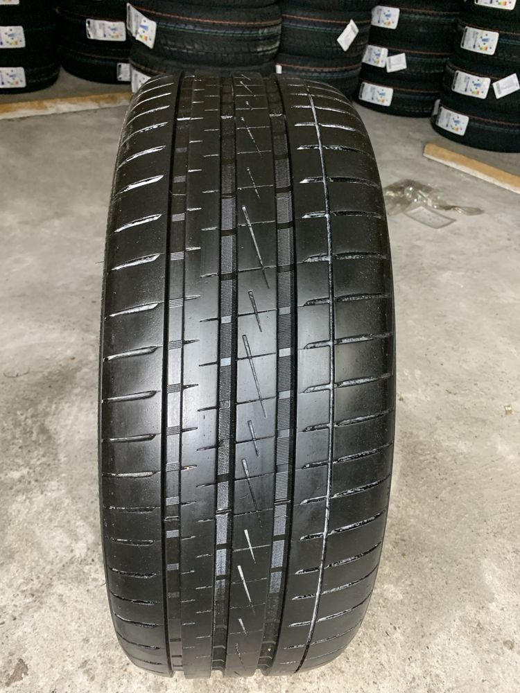 4x Opony Vredestein 235/55 ZR19 101y Ultrac Vorti
